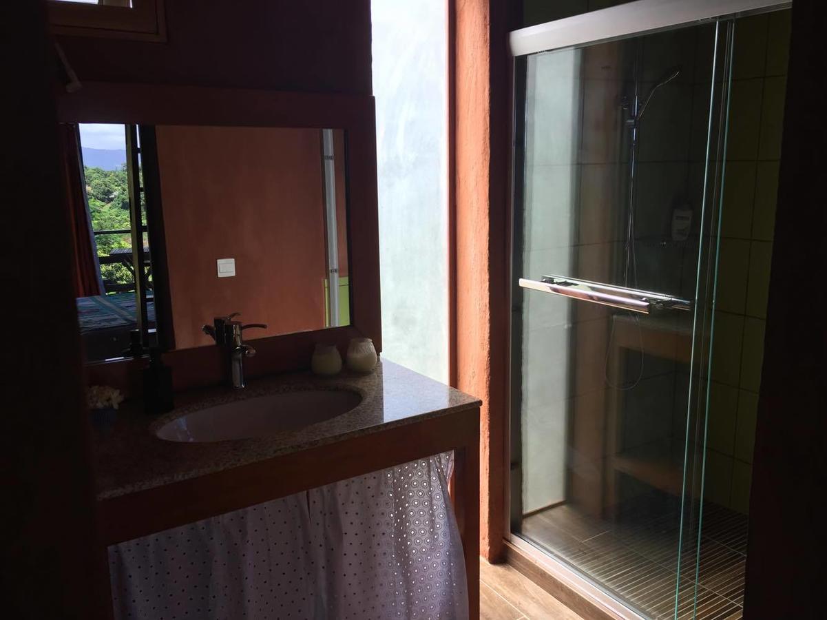 Pension Villa Enata Atuona Экстерьер фото