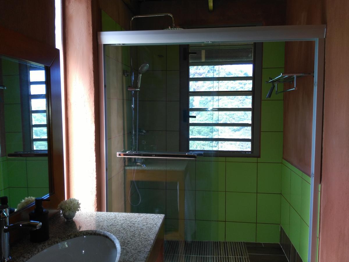 Pension Villa Enata Atuona Экстерьер фото